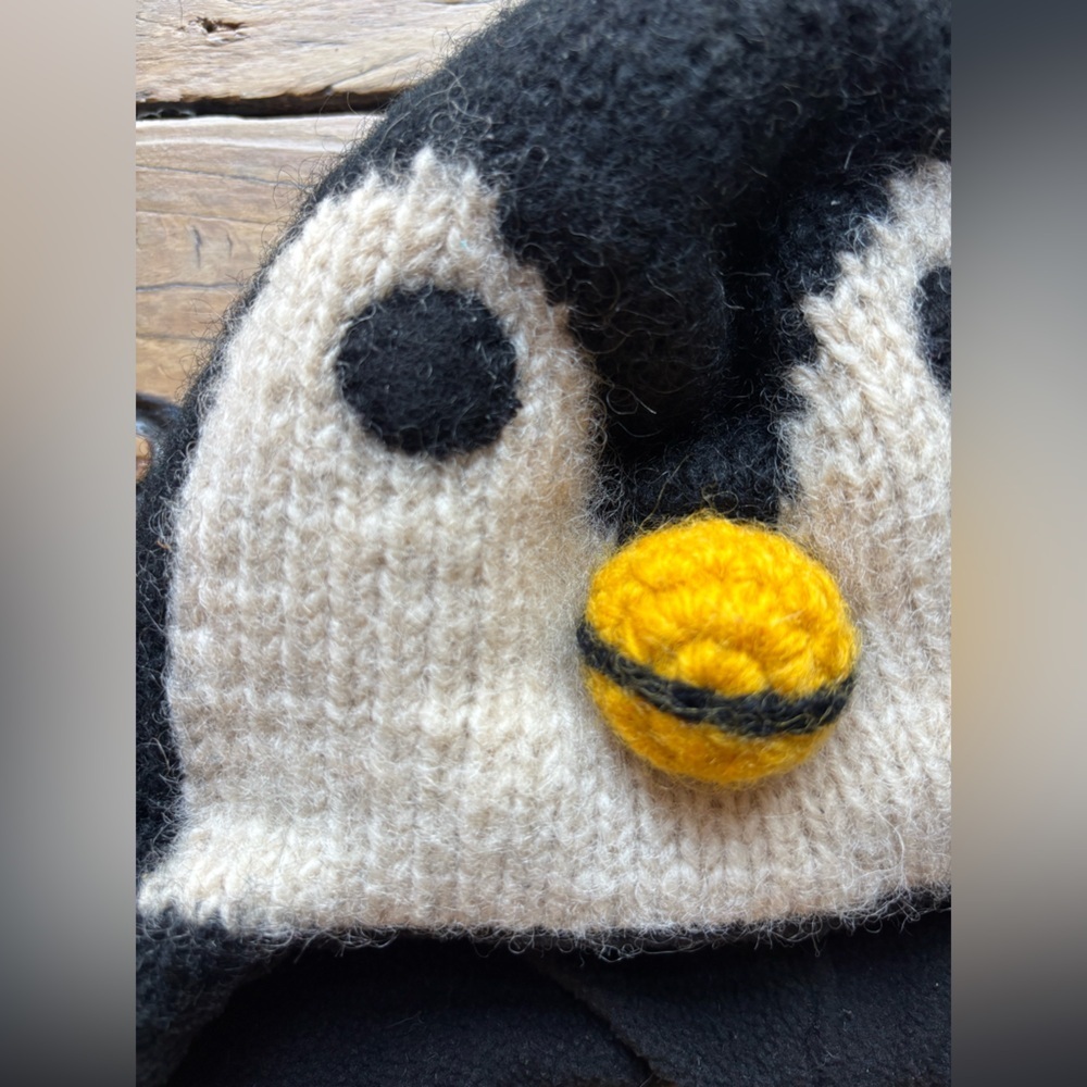 Wool Penguin Hat Fleece Lined Made In Nepal Chunky Knit - Picture 5 of 7